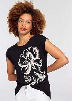 Boysen’s Floral Front Print Short Sleeve T-Shirt