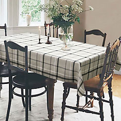 Home Curtains Hudson Check Tablecloth