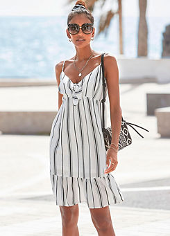 Shop for Size 16 | Black u0026 White | Dresses | Womens | online at Grattan