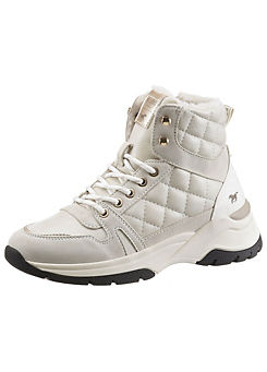 Mustang Classic Quilted Winter Boots