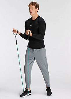 Nike Dri-Fit Tapered Training Pants