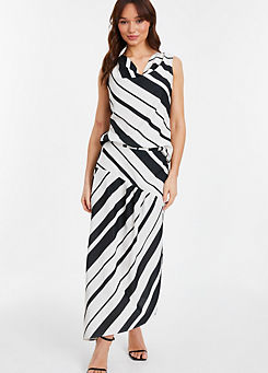 Quiz Striped Black & Cream Maxi Skirt
