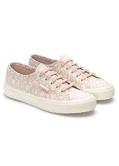superga size 3