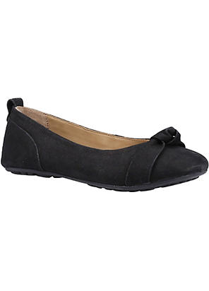 Hush puppies outlet janessa black