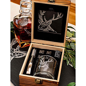 Disney 4 Whiskey Glasses & Decanter in Wooden Box