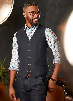 T shirt store waistcoat