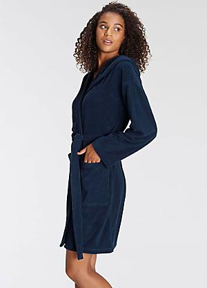 Short hooded online bathrobe