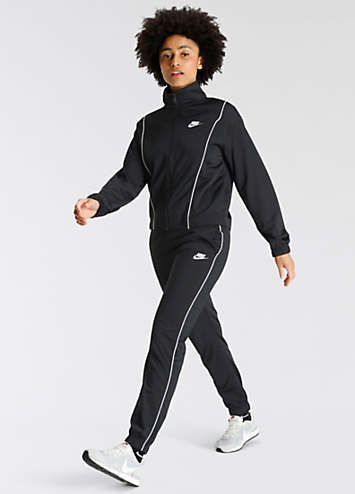 track suit for ladies nike
