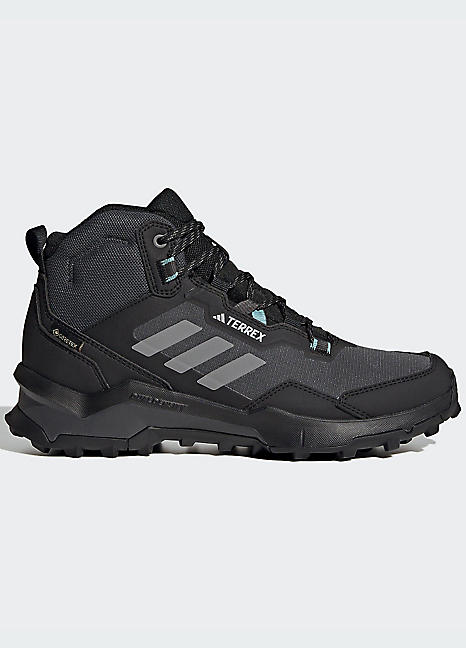 Adidas shop waterproof shoes