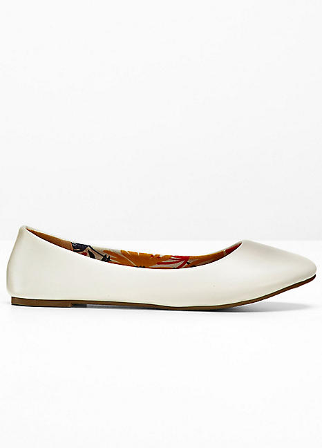 tu ballet pumps