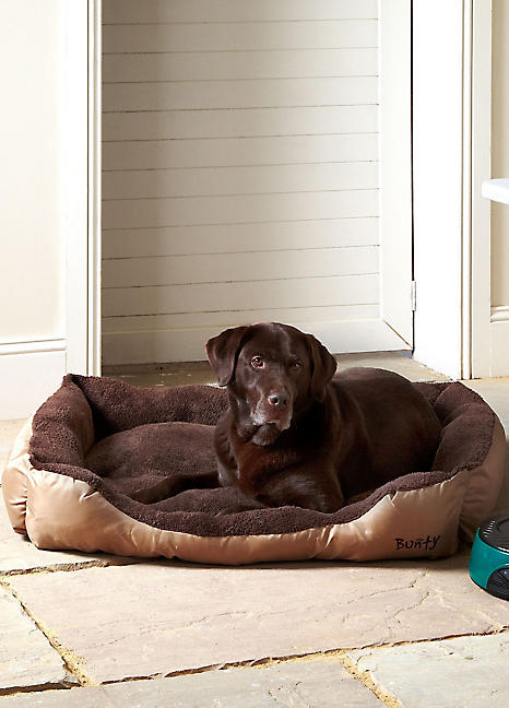 Easily washable dog bed hotsell