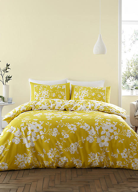 Catherine Lansfield Canterbury Ochre Floral Duvet Cover Bed Set Yellow  Curtains