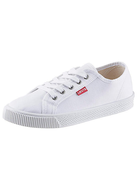 levis pumps