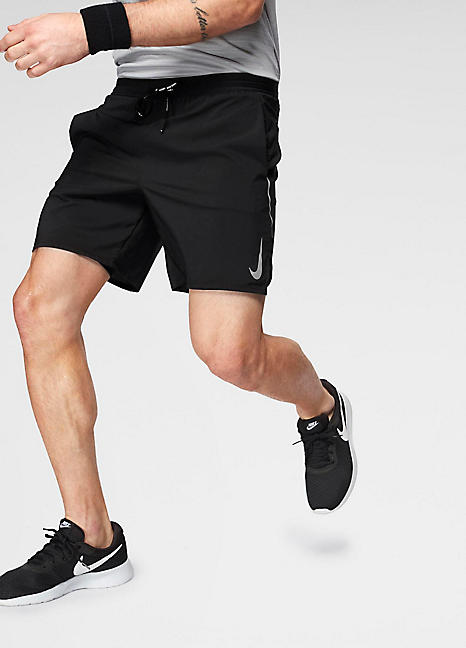 nike stride 2 in 1 shorts