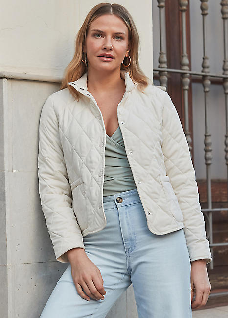 Sosandar Quilted Collarless Jacket | Grattan