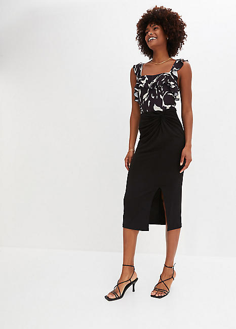 Stretchy Jegging Shorts by bonprix 
