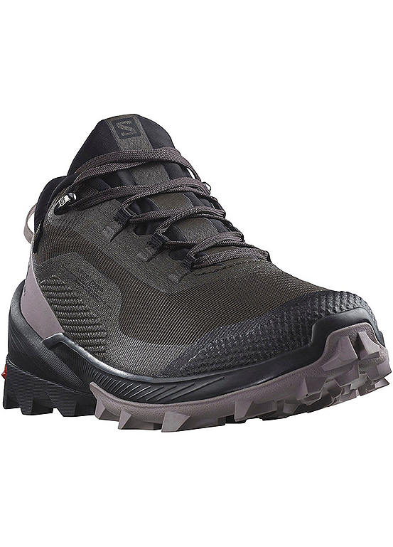 salomon walking trainers