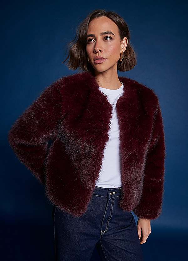 Burgundy Fur Outfits With Faux Fur Coat Elizabeth And James Maroon Fur Coat Pashli Find A Great Fur Coat In  Toronto Visit The Yukon Fur At