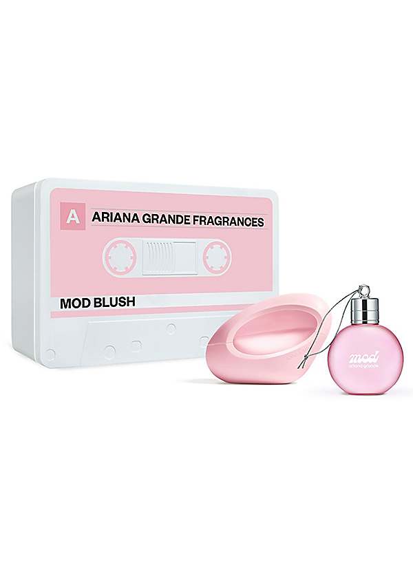 Ariana Grande MOD Blush Eau De Parfum 30ml Gift Set | Grattan