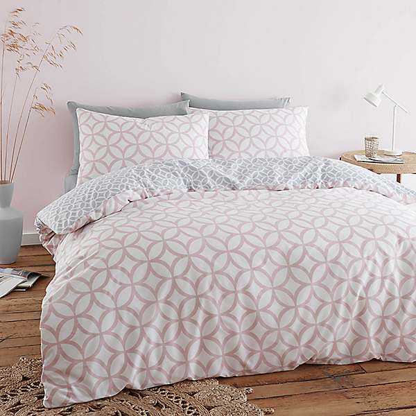 Catherine Lansfield Canterbury Duvet Cover and Pillowcase Set