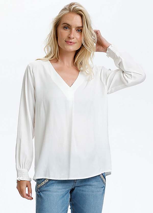 white blouse v neck