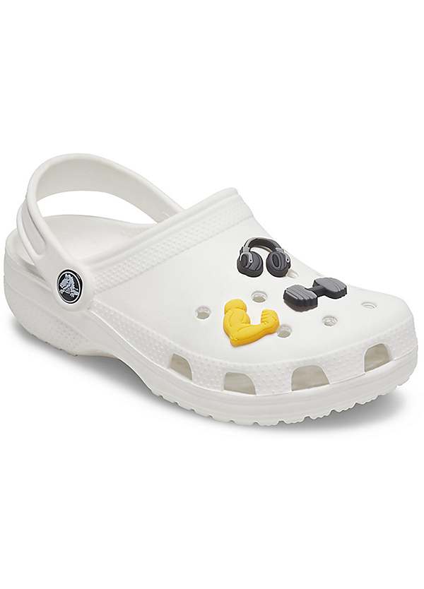 how to put jibbitz in crocs