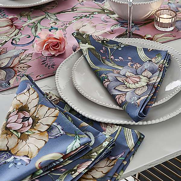 Joe Browns Set of 4 Nostalgic Nouveau Cotton Napkins