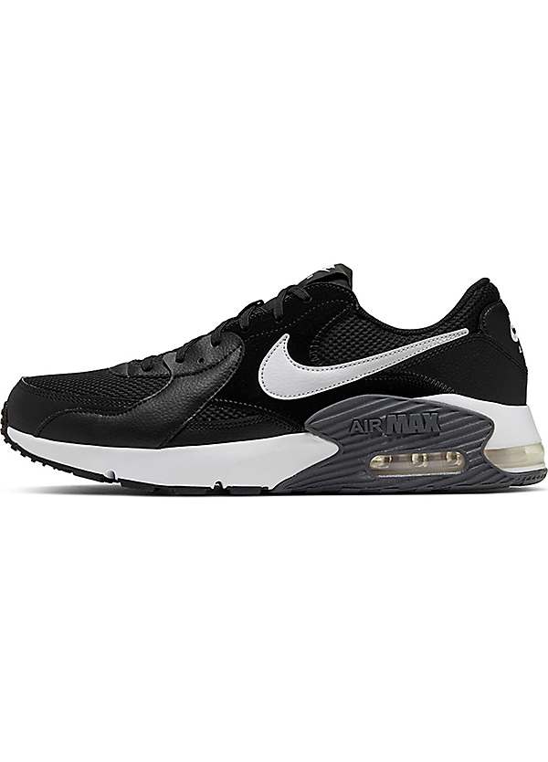 nike air maxes excee