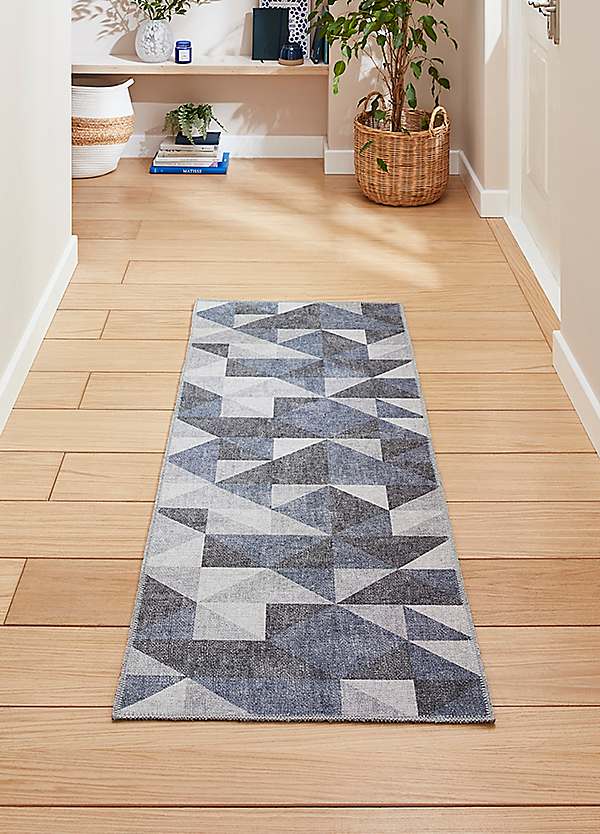 Think Rugs Coral Triangle Runner | Grattan