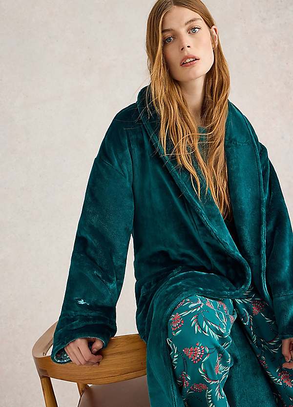 green and white dressing gown Stuff Clover Cosy COLD-INTENTIONS